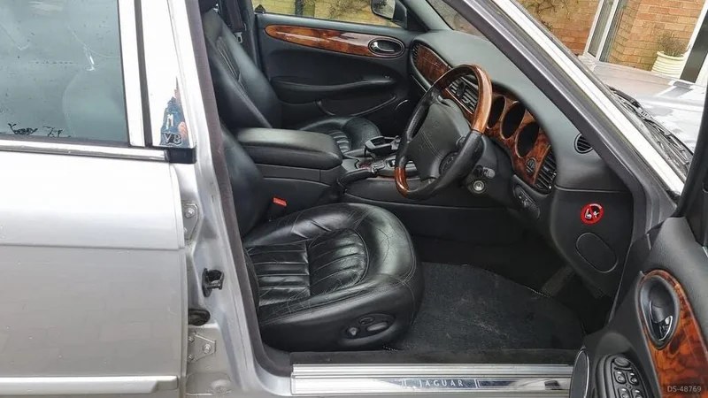 2001 Jaguar Xj8 Executive