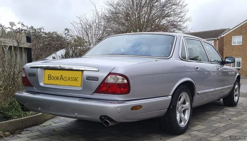 2001 Jaguar Xj8 Executive