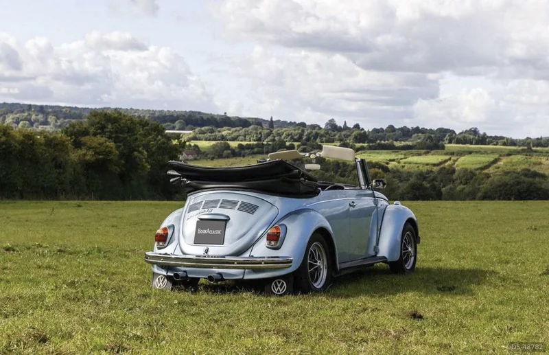 1972 Volkswagen Beetle in London 5