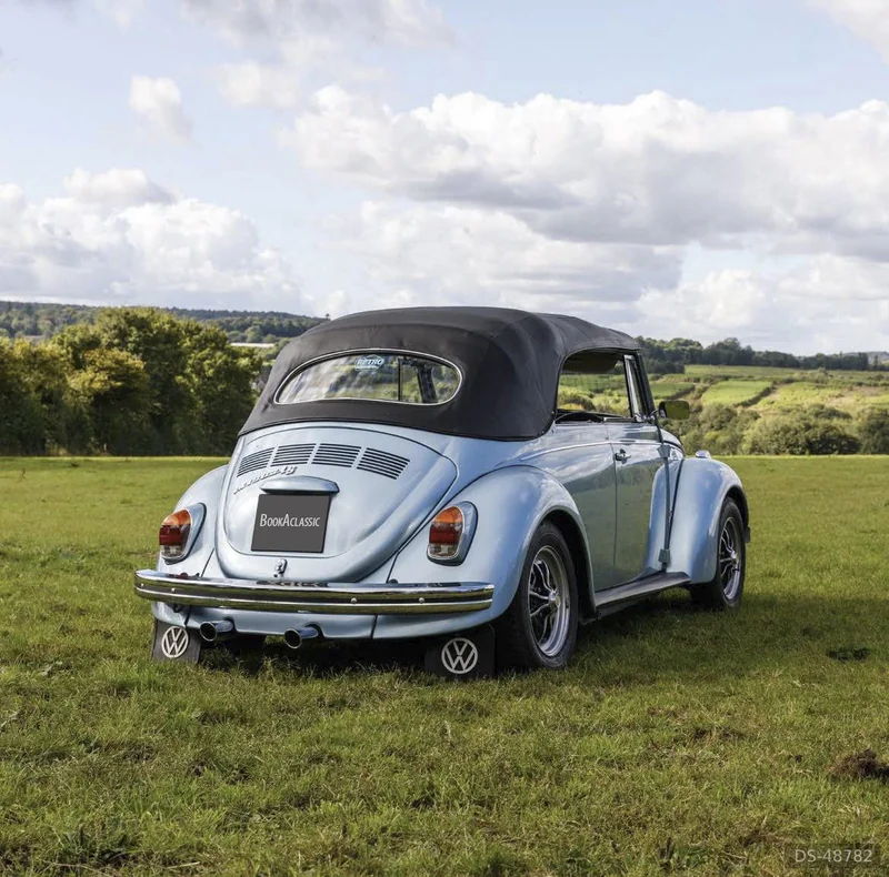 1972 Volkswagen Beetle in London 2