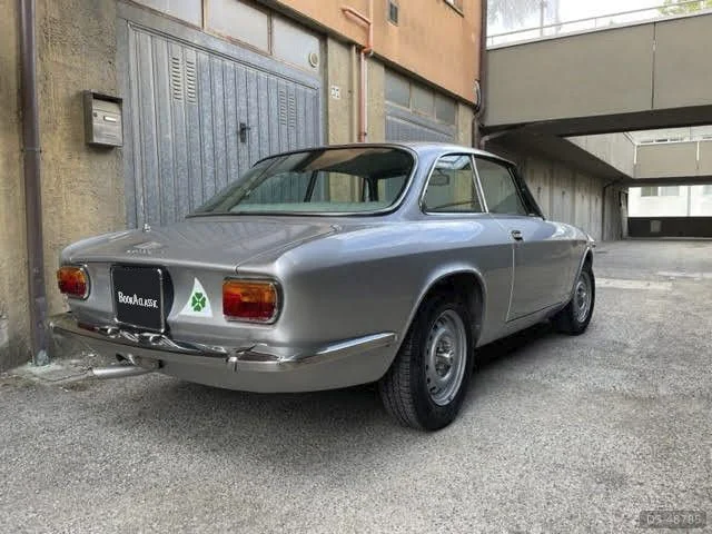 1973 Alfa Romeo Gt Junior in Siena 2