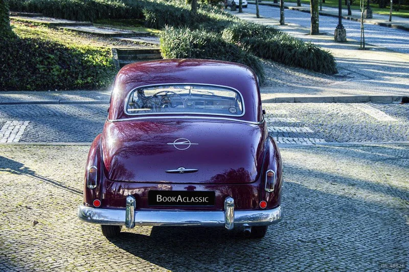 1951 Opel Kapitan in Lobão 7