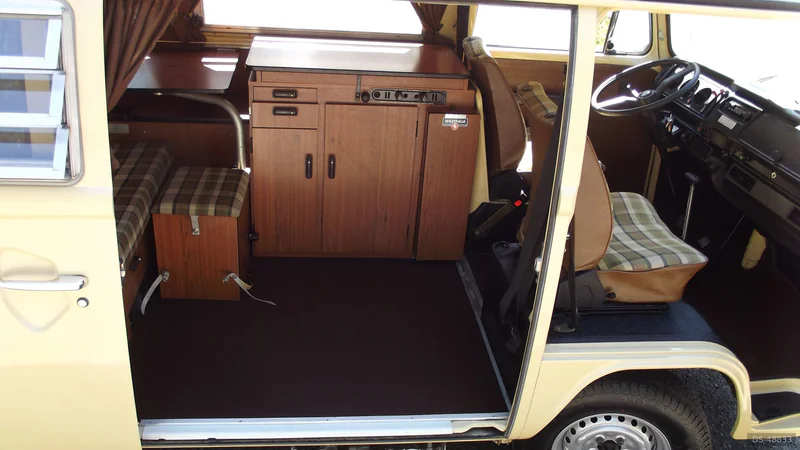 1978 Volkswagen Westfalia Camper Van in Winnipeg 6