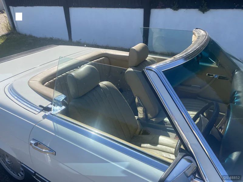 1984 Mercedes-Benz 500sl R107 in Broadstairs 3