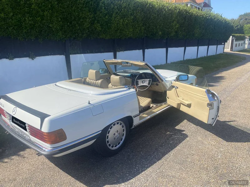 1984 Mercedes-Benz 500sl R107 in Broadstairs 5
