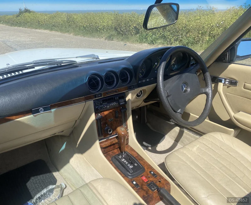 1984 Mercedes-Benz 500sl R107 in Broadstairs 7