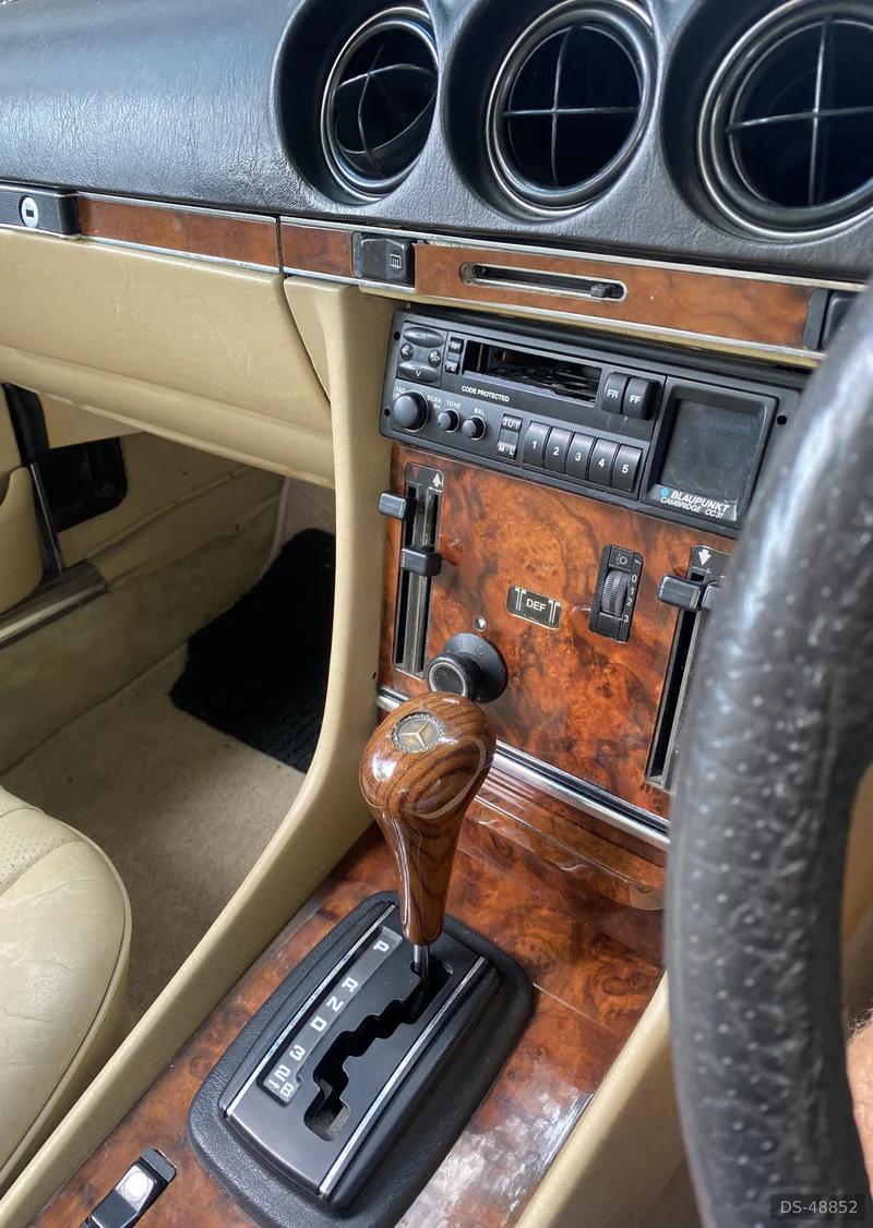 1984 Mercedes-Benz 500sl R107 in Broadstairs 8