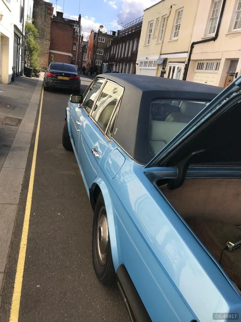 1982 Rolls-Royce Silver Spirit in London 4