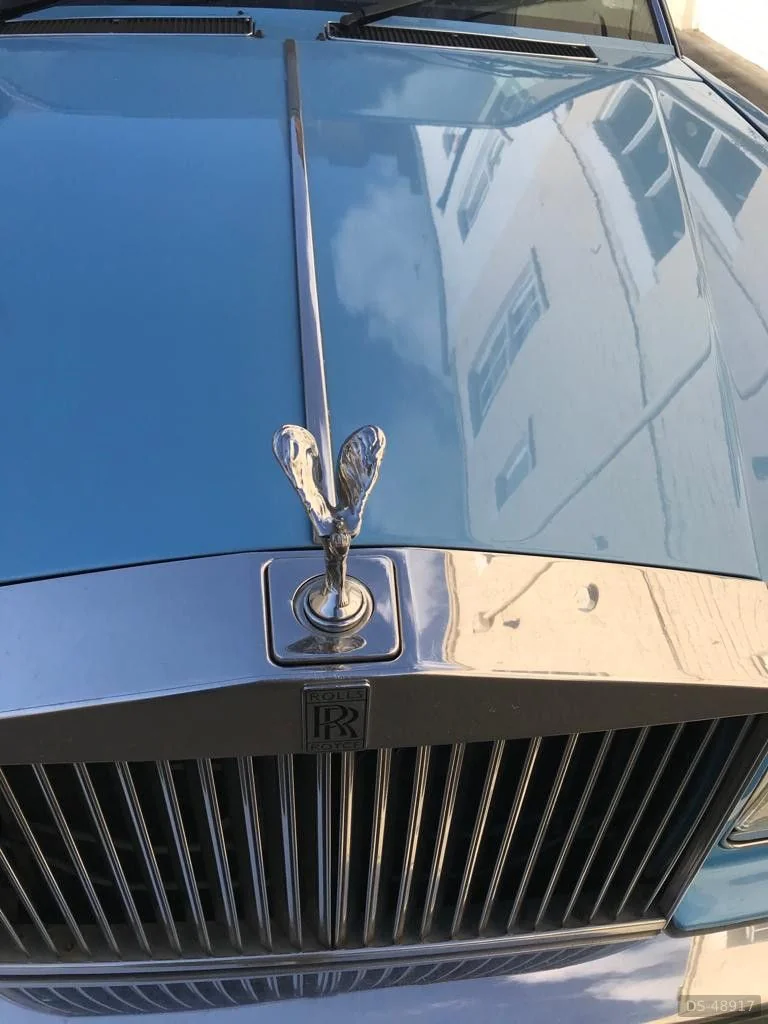 1982 Rolls-Royce Silver Spirit in London 8