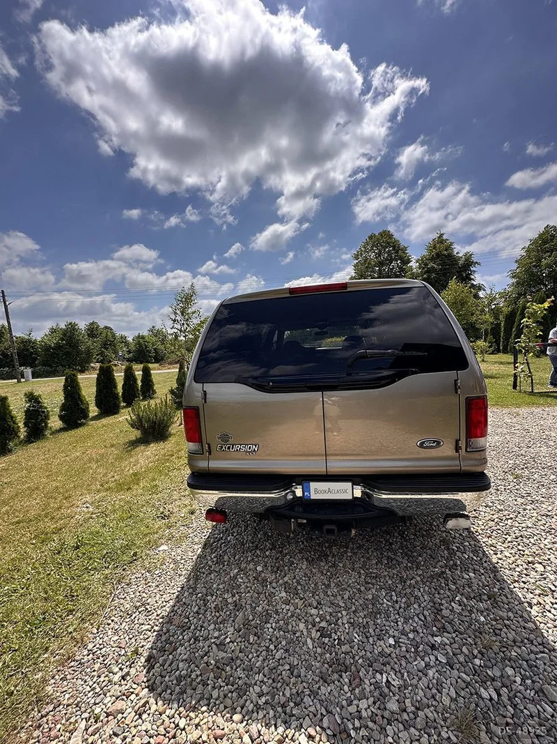 2000 Ford Excursion in Białaczów 5