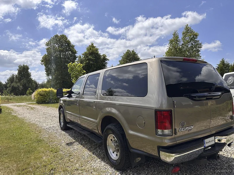 2000 Ford Excursion in Białaczów 6