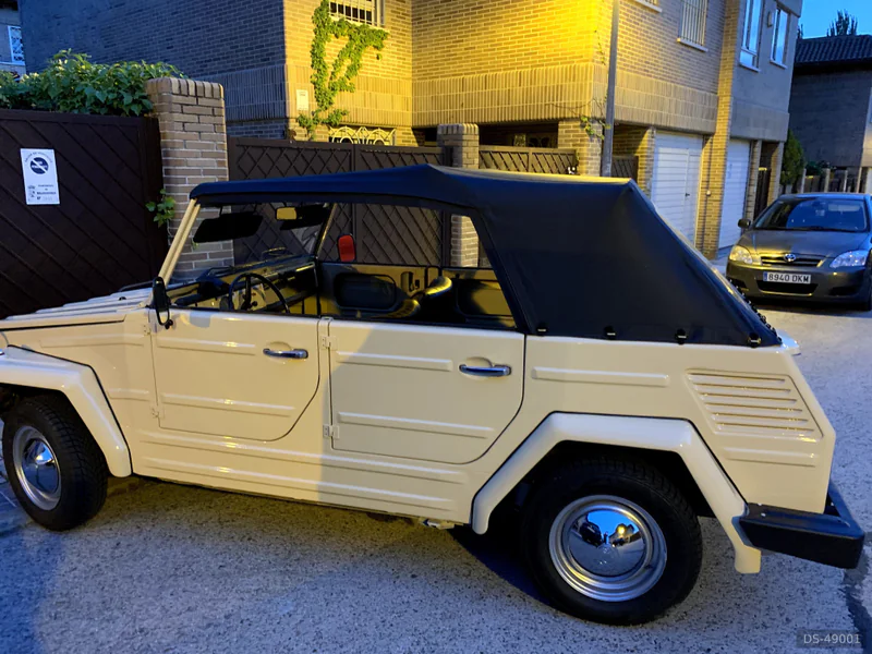1972 Volkswagen Kubellwagen in Madrid 3