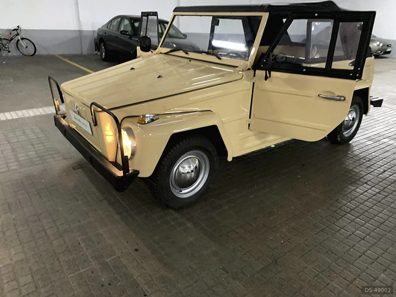 1972 Volkswagen Kubellwagen in Madrid 5