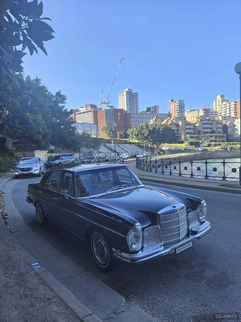 1969 Mercedes-Benz 280se in Strathfield 4
