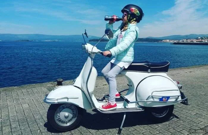 1964 Vespa 150 Sport in Vilagarcía De Arousa 2