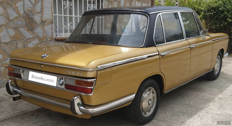 1971 BMW E-10 2000 in Madrid 9