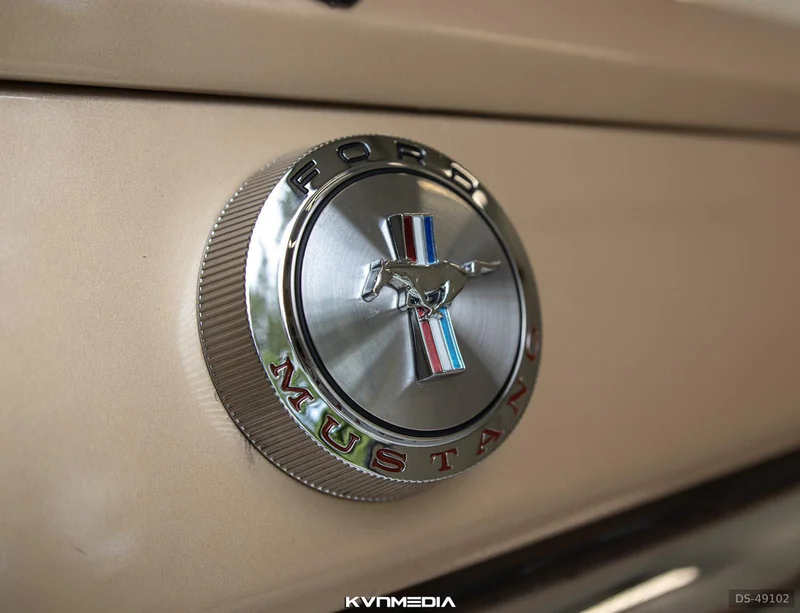 1966 Ford Mustang Convertible in Ruutana 2