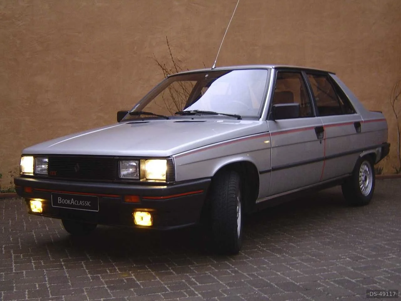 1986 Renault R9  Gtx
