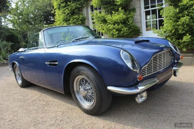 1970 Aston Martin DB 6 Mark 2 Volante in Wirral, Merseyside 5