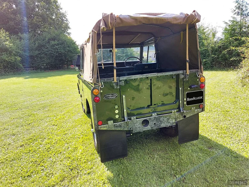 1976 Land Rover Series 3 88 Swb in Tring 4