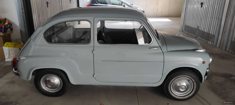 1958 Fiat 600 in Osio Sopra 11