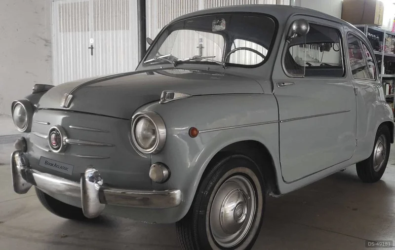 1958 Fiat 600 in Osio Sopra 4