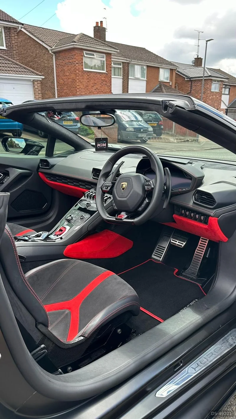 2017 Lamborghini Huracan in St Helens 10