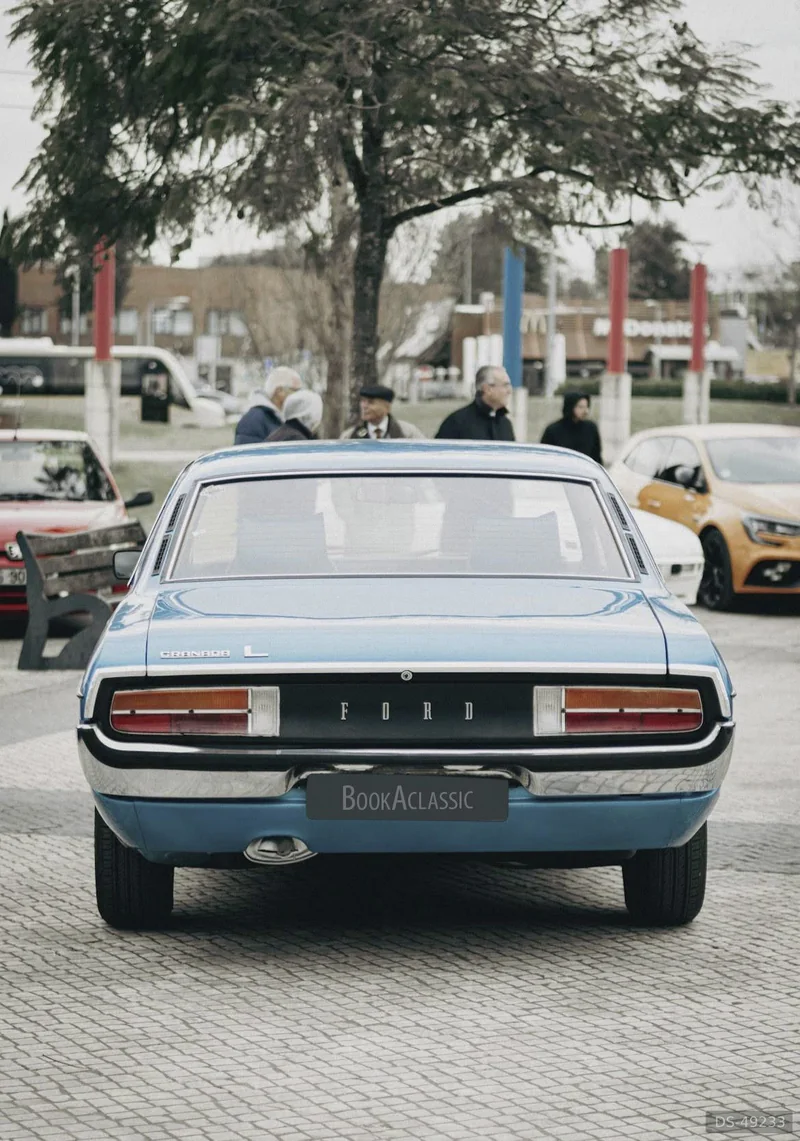 1976 Ford Granada in Almada 5