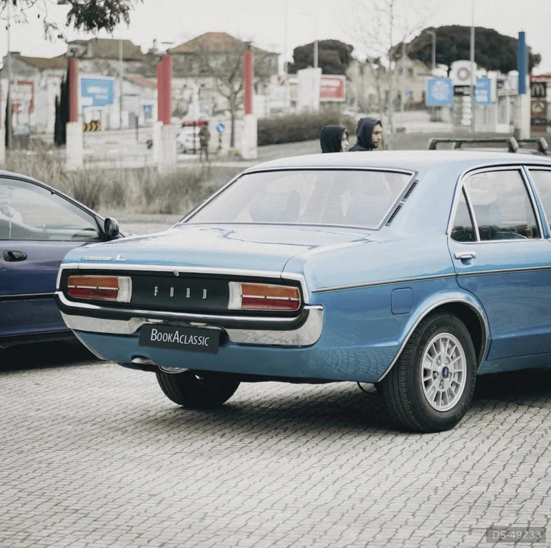 1976 Ford Granada in Almada 3