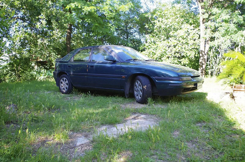 1993 Mazda 323f in Roma 5