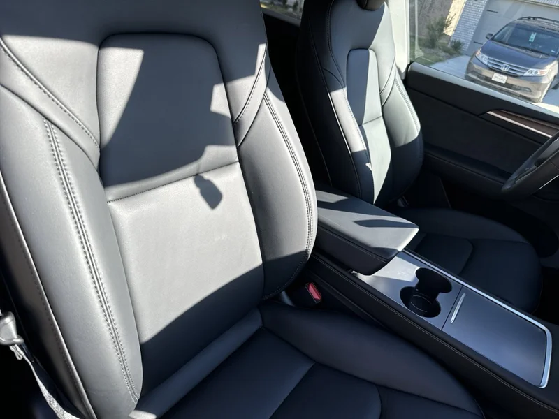 2023 Tesla MODEL Y 10