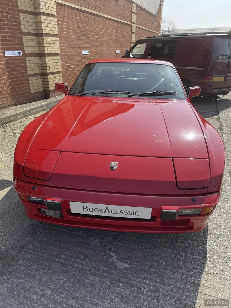 1987 Porsche 944 in Milton Keynes
