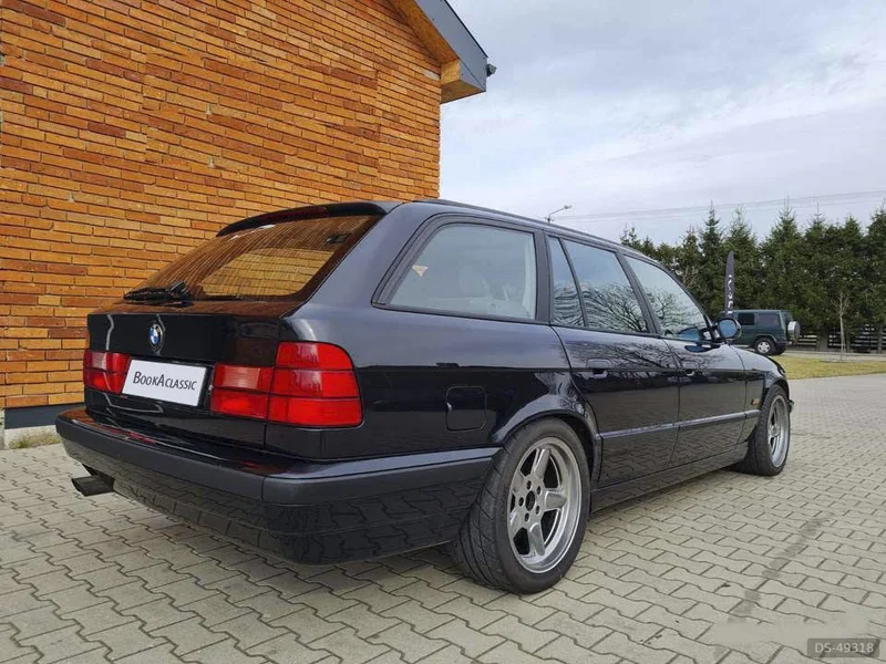1996 BMW E34 in Skawina 2