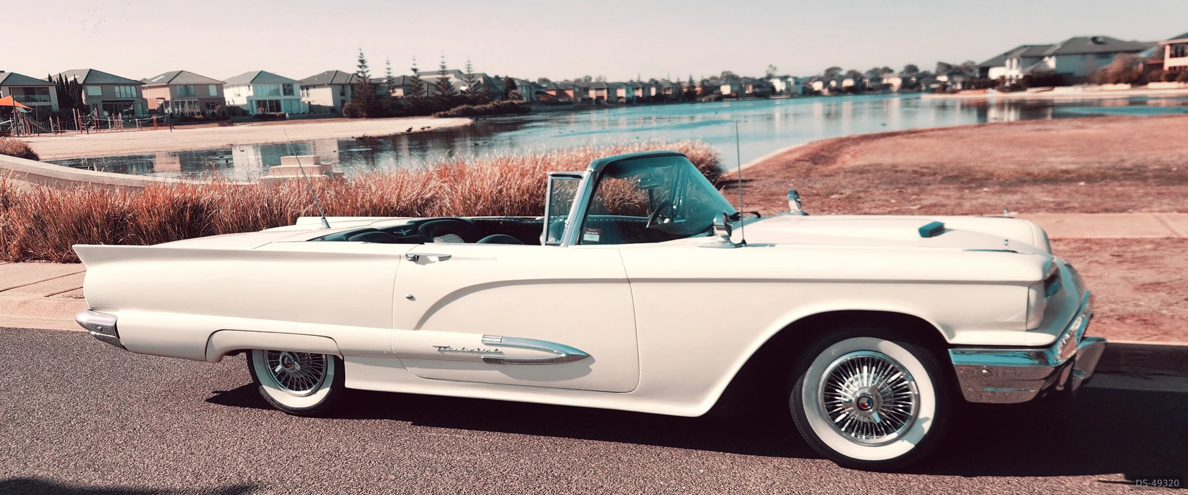 1959 Ford Thunderbird