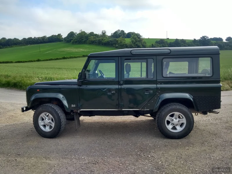 1996 Land Rover Defender 110 in High Wycombe 2