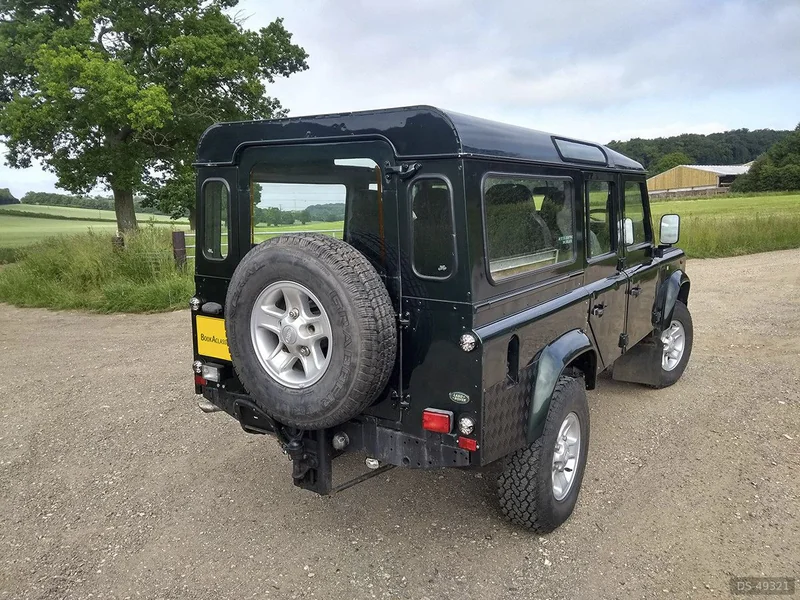 1996 Land Rover Defender 110 in High Wycombe 4