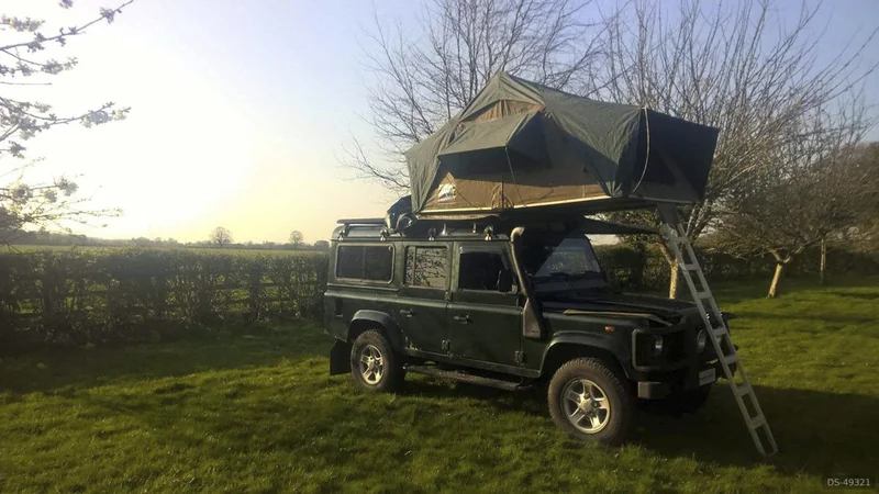 1996 Land Rover Defender 110 in High Wycombe 7