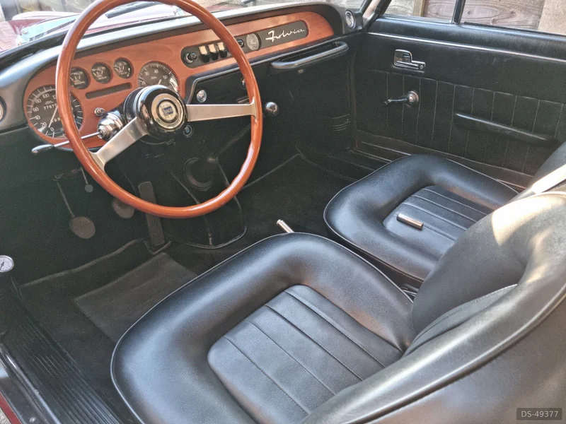 1967 Lancia Fulvia Coupe in Bolton 7