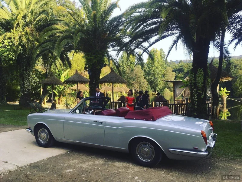 1970 Rolls-Royce Corniche Cabrio in Amares 6
