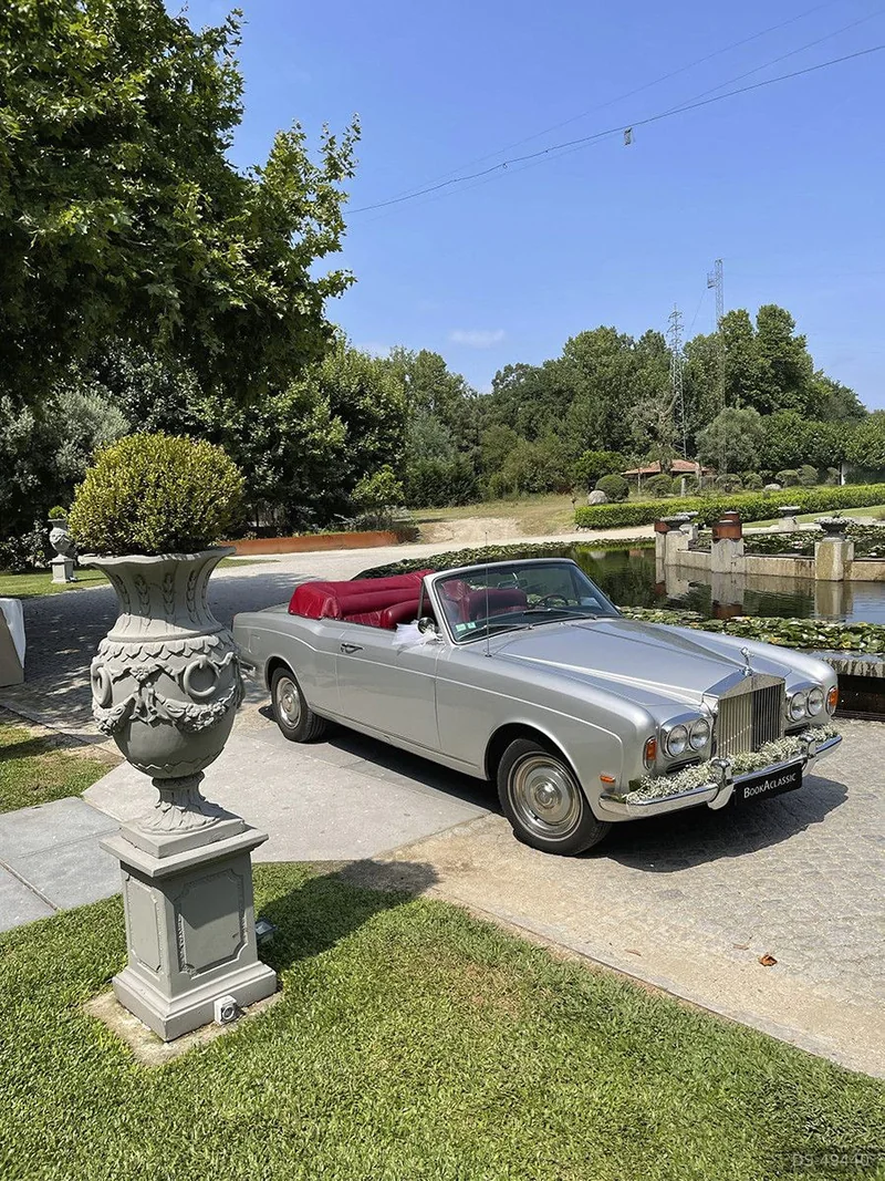 1970 Rolls-Royce Corniche Cabrio in Amares 2