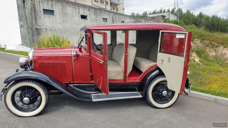 1931 Ford A Fordor in Vila Meã 4