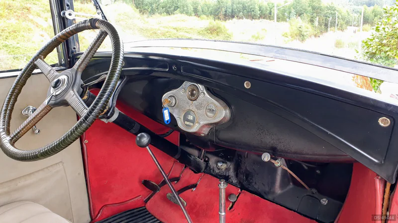 1931 Ford A Fordor in Vila Meã 7