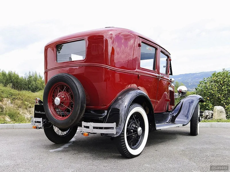 1931 Ford A Fordor in Vila Meã 3