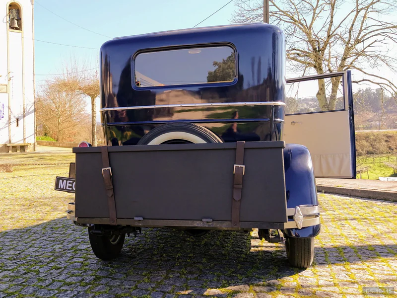 1928 Chevrolet National Ab in Vila Meã 4