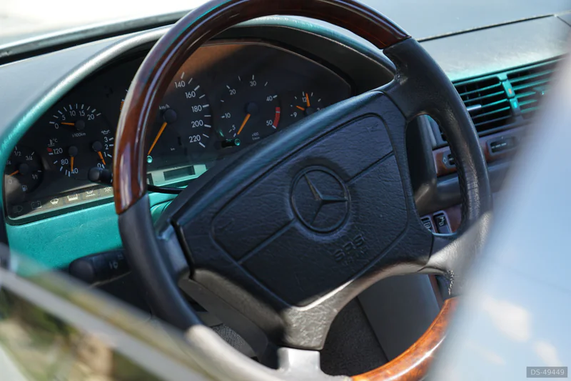 1993 Mercedes-Benz 300sd in Vila Meã 6