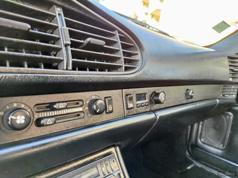 1991 Porsche 944 Turbo in Vila Meã 9