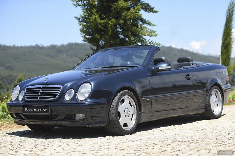 2000 Mercedes-Benz CLK 230 in Vila Meã