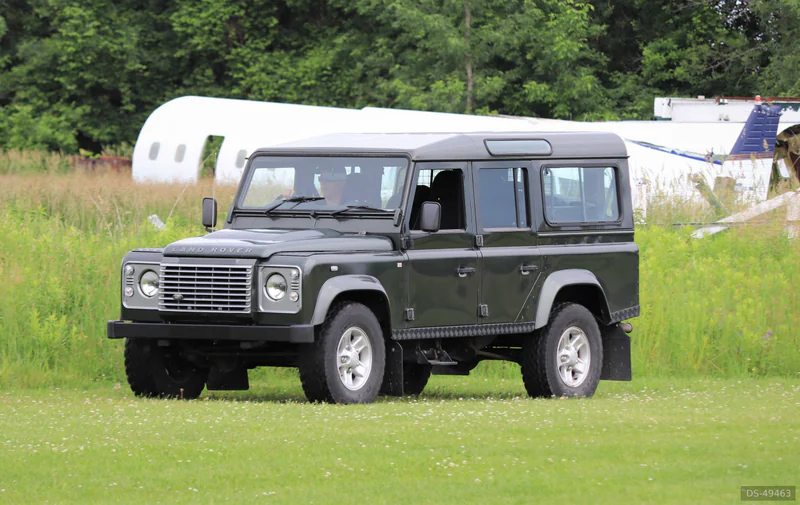2007 Land Rover Defender 110 in Thornhill 4