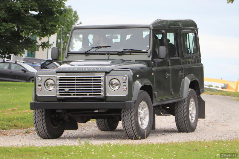 2007 Land Rover Defender 110 in Thornhill 6