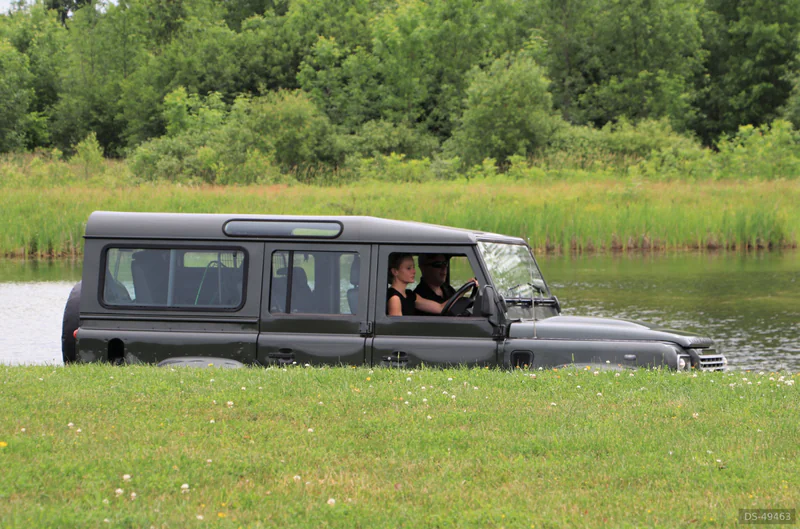 2007 Land Rover Defender 110 in Thornhill 7